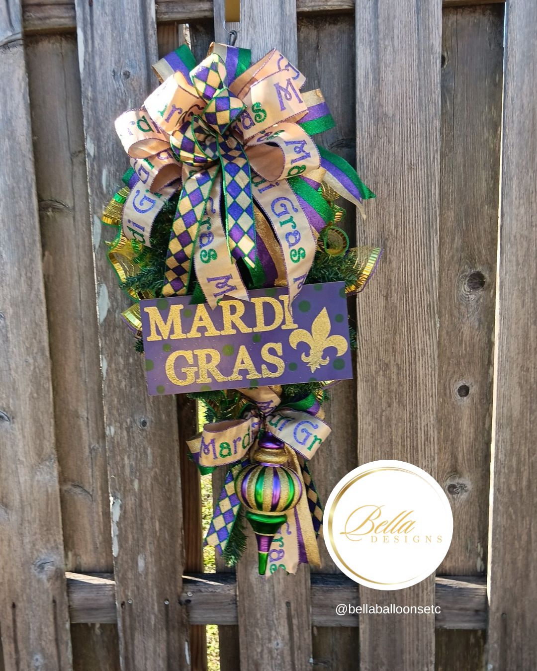 Festive Fleur-de-Lis Mardi Gras Swag