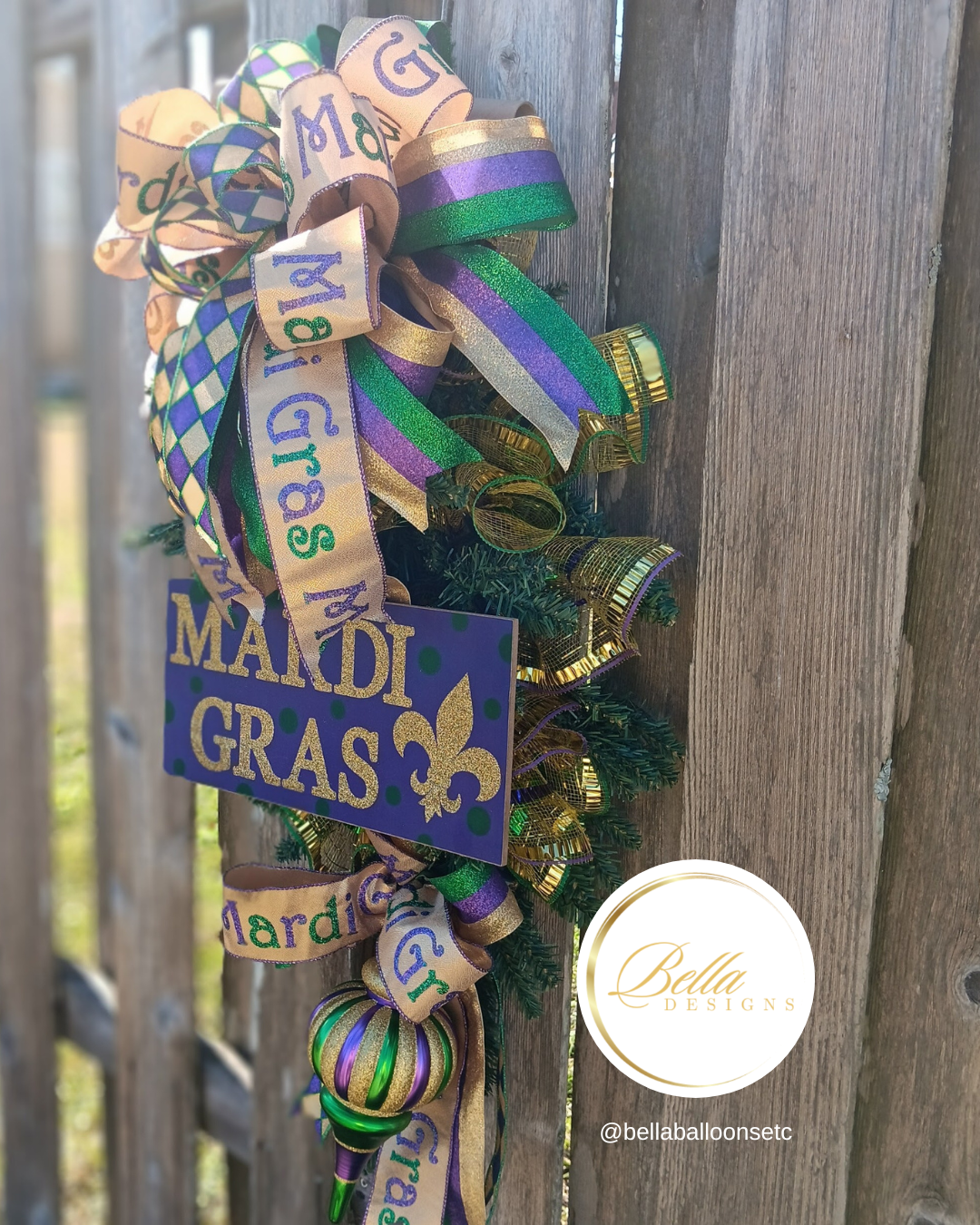 Festive Fleur-de-Lis Mardi Gras Swag