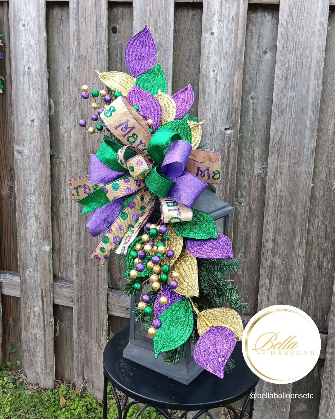 Elegant Mardi Gras Swag – Festive Flair for Any Space